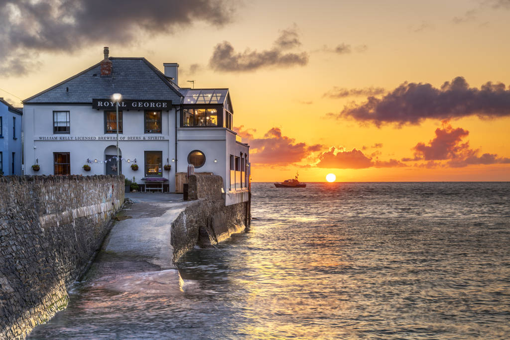 - The Royal George, Appledore, north devon pubs