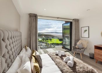 Luxury apartment with sea view available on UK beach getaways offered by Byron Woolacombe